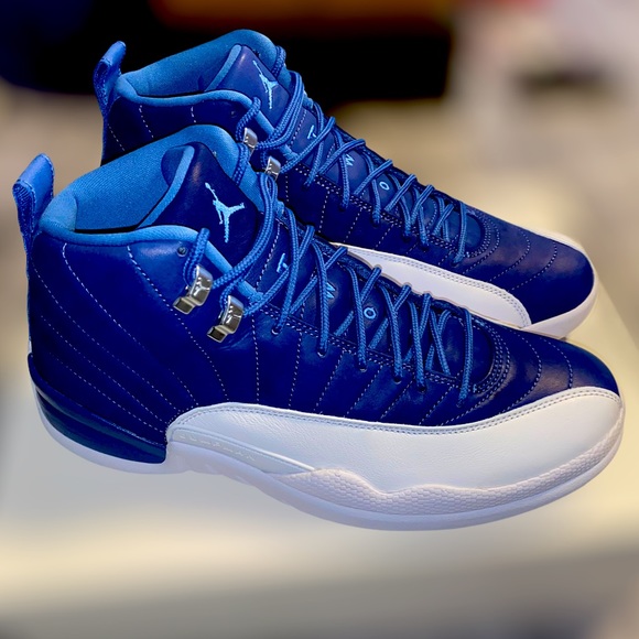 AIR JORDAN 12 retro - Picture 9 of 12